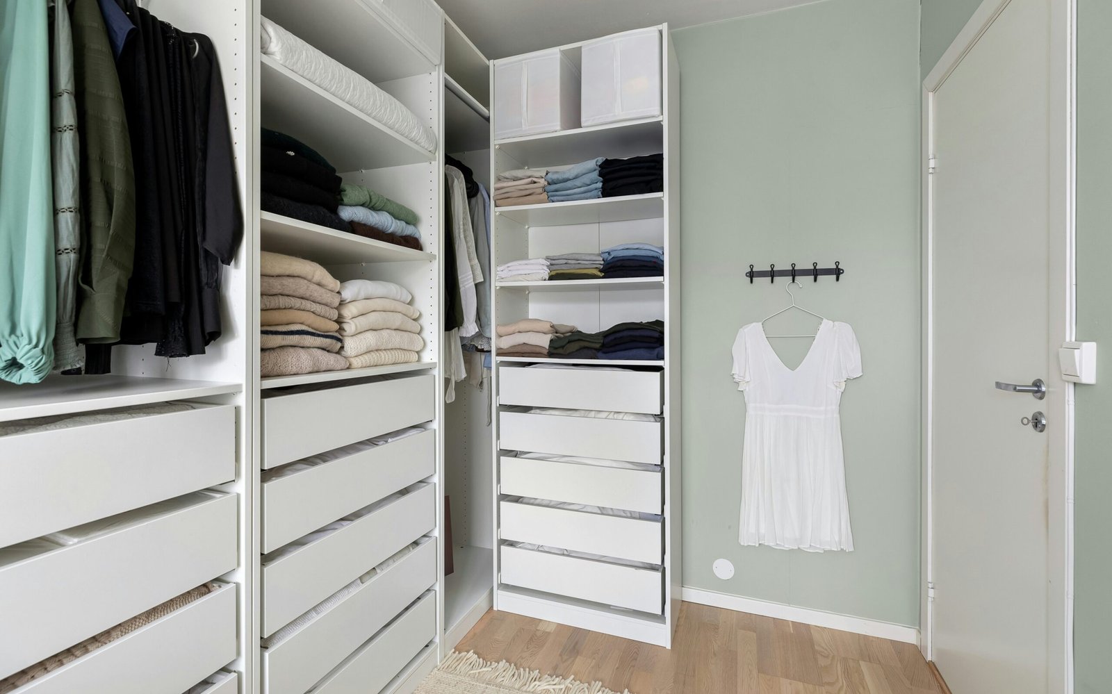 alex tyson jGMy7uRdtWg unsplash edited scaled