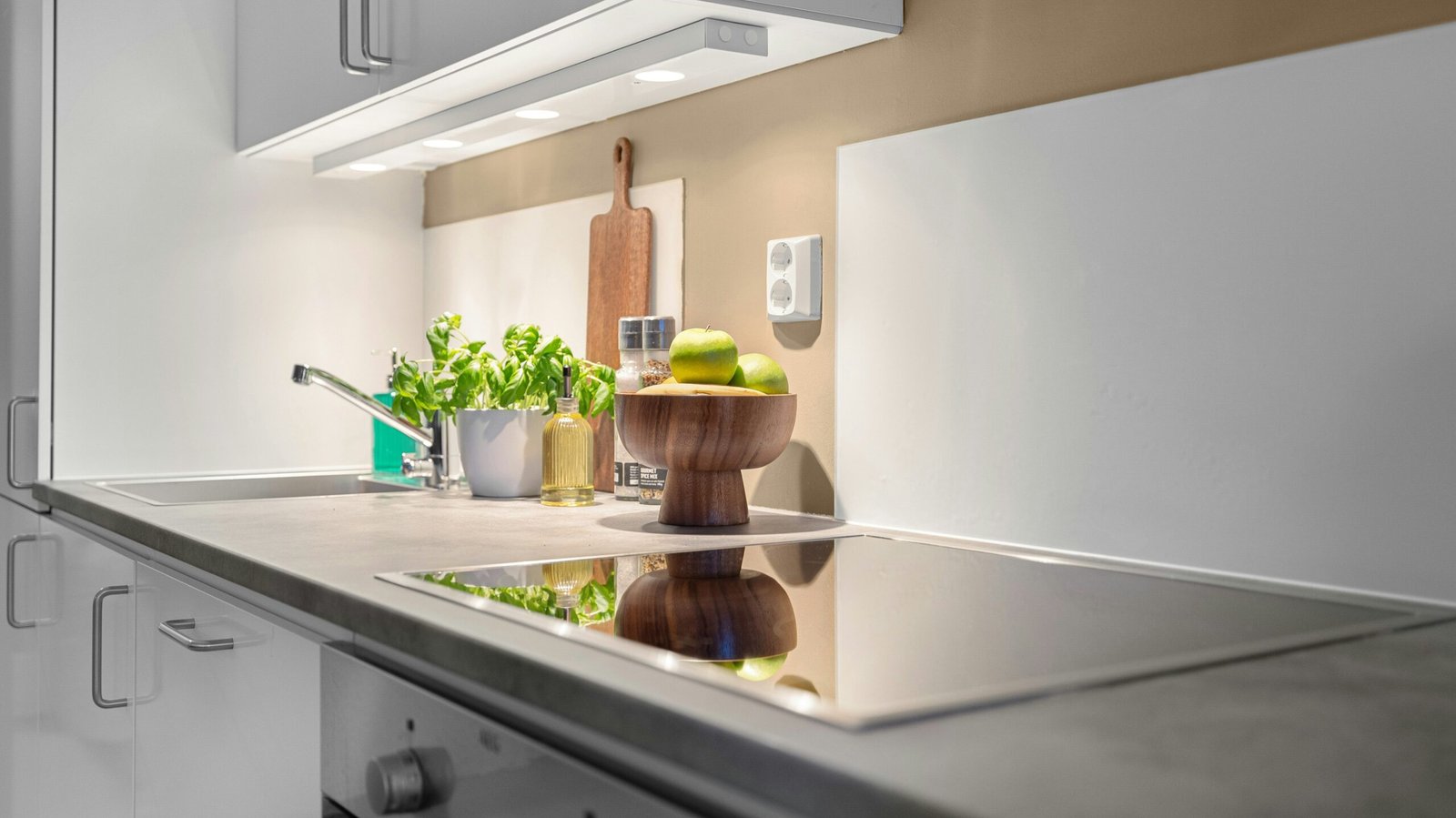 alex tyson Q9hb0qZ5h0I unsplash edited scaled