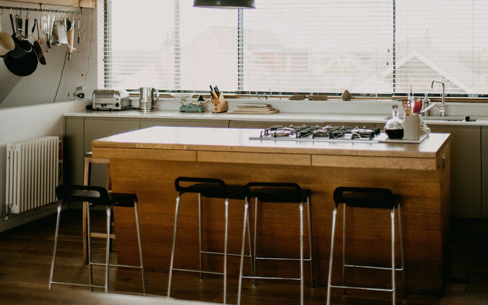 annie spratt Web hE7 coQ unsplash edited scaled