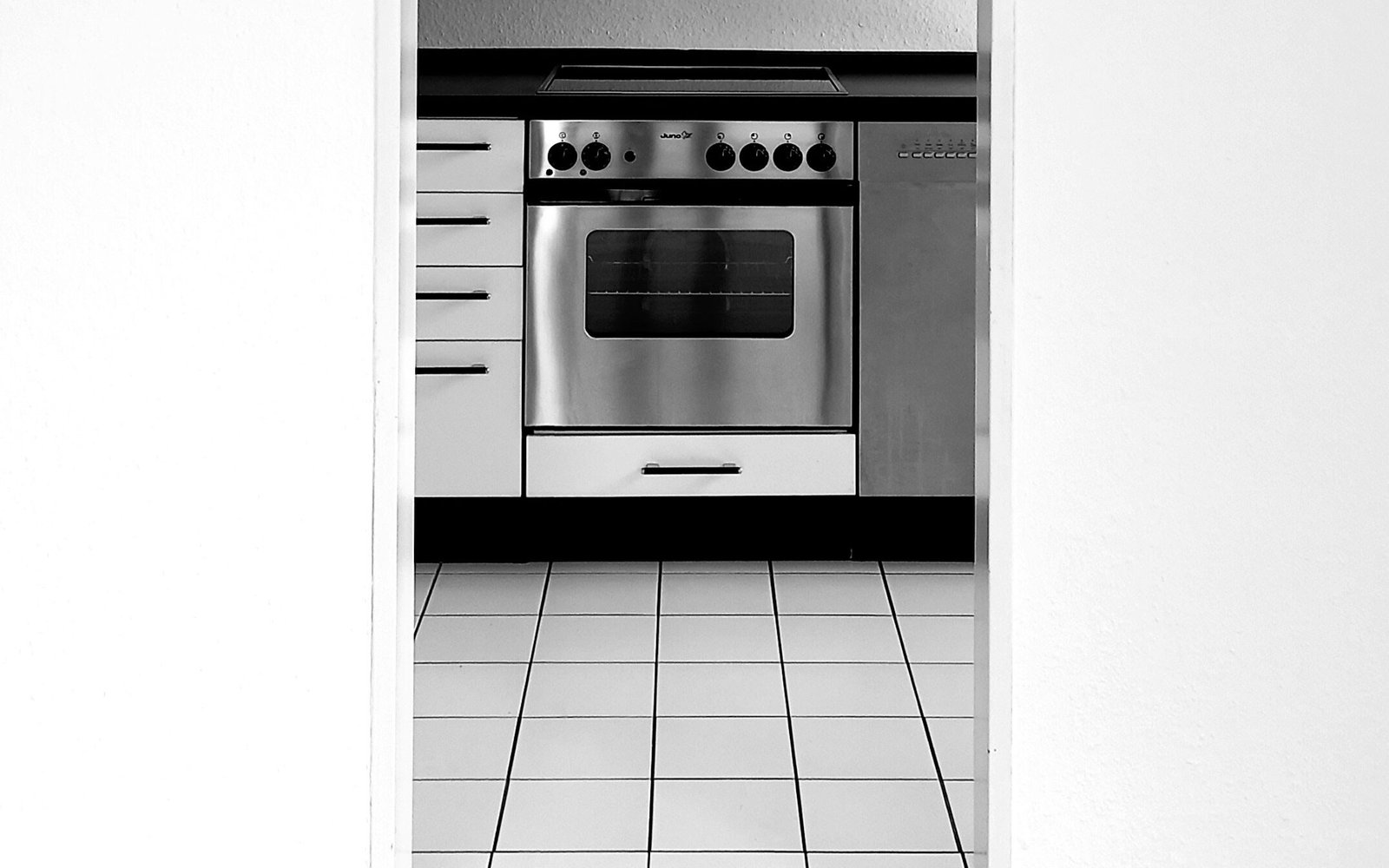 frank weichelt esAH8dfrJvI unsplash edited